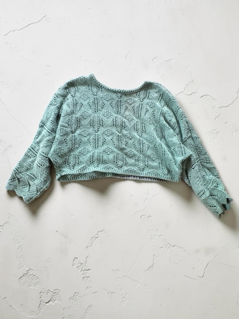 Vintage Sasson Sage Green Cropped Crochet Sweater Lace Pattern Made in US Sz M